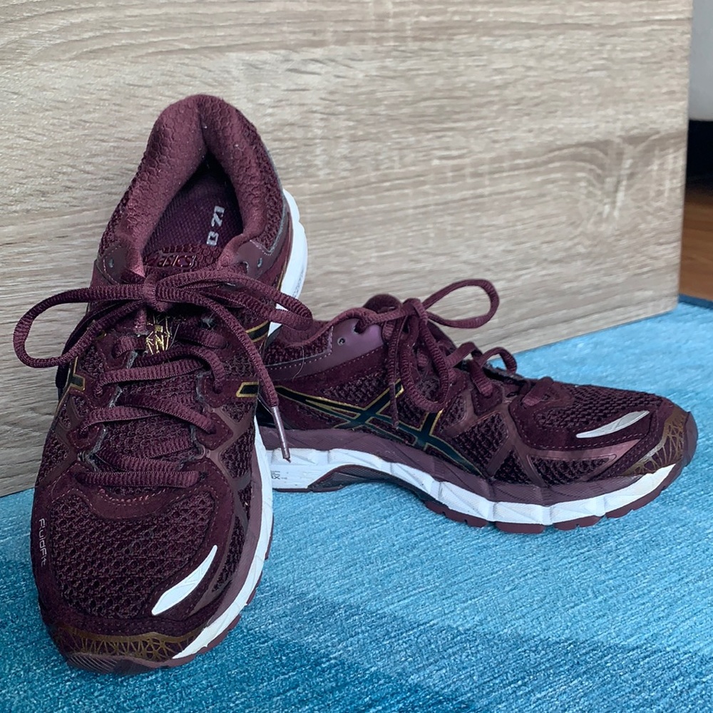 ASICS Gel kayano 21